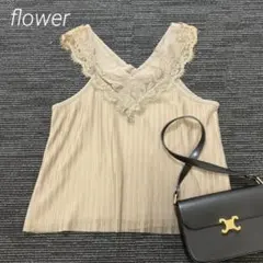 美品✨フラワー/レースプリーツキャミソール/ノースリーブ/Vネック/着回し/Fのサムネイル