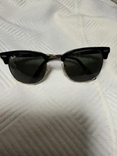 Ray-Ban キャットアイサングラス ブラック