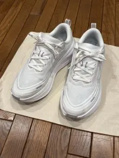 NIKE VOMERO PLUS 27.5㎝のサムネイル