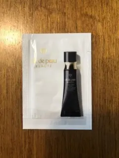 クレ・ド・ポー ボーテ タンクレームエクラn オークル10