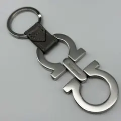 フェラガモ　キーホルダー　新品　箱無し Salvatore Ferragamo フェラガモ FERRAGAMO キーリング