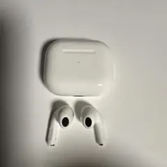 Apple AirPods 本体 第3世代　充電ケース付き