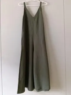 UNIQLO サロペット カーキ Mサイズ　麻のサムネイル