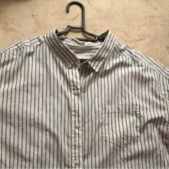 ストライプシャツ