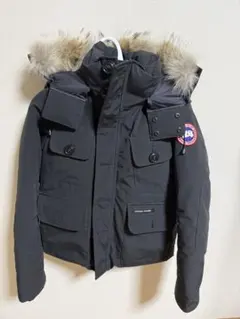 Canada Goose ブラック ダウンジャケットのサムネイル
