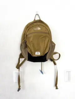 キッズ　ノースフェイス　リュック　マスタード