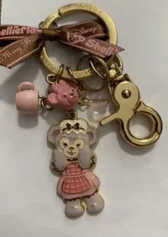 ディズニーシー スウィートダッフィー  シェリーメイ キーチェーン
