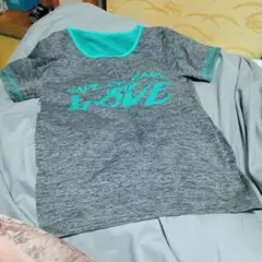 グレー/ターコイズ メッセージTシャツ