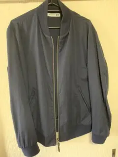 ユニクロ　シアサッカーショートブルゾン