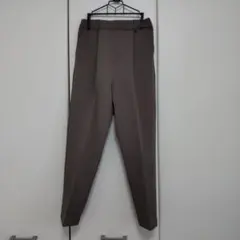 テーパードパンツ Sサイズ