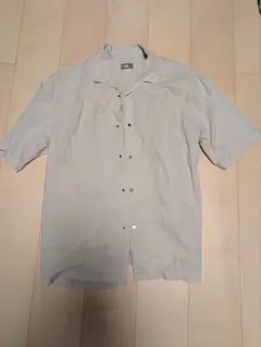 美しい‼️The North Face NR21960 グレー半袖シャツ