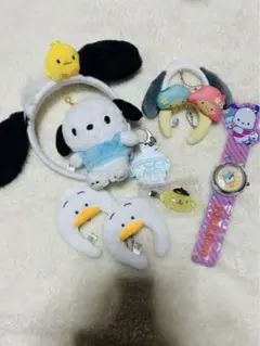 サンリオまとめ売り カチューシャ キーホルダー ヘアクリップ 時計