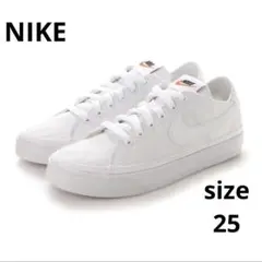 NIKE CZ0294-100 ホワイトスニーカー 25 未使用品のサムネイル