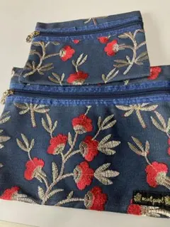 【ポーチ大小2個セット花柄刺繍入り 】mint point 未使用品