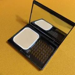 MAQuillAGE パウダーファンデーション ケース付き　オークル20のサムネイル