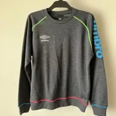 umbroトレーナーのサムネイル