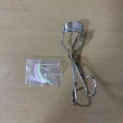 アイプチ　ひとえ・奥ぶたえ用ビューラーのサムネイル