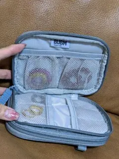 アクセサリーポーチ