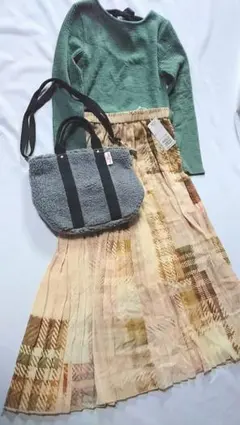 新品タグ【コムサイズム】パッチワーク風ランダムチェック総柄ロングプリーツスカート