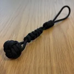 【新品】 モンキーフィスト　パラコード　キーホルダー　キーチャーム　ハンドメイド