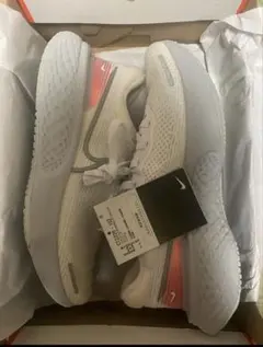 ナイキインヴィンシブルラン26cm新品未使用値下げ可能