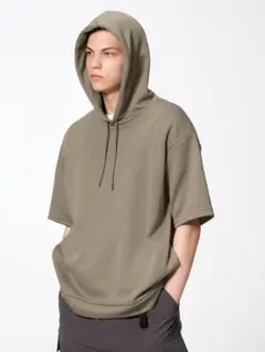 カーキ 半袖フーディー GU Sサイズ