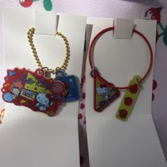サンリオキャラクターズ　じゃらじゃらキーホルダー　２個セット　ハローキティ