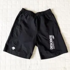 DESCENTE Move Sport ショートパンツ Mサイズのサムネイル