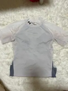 Under Armour ハイネックスポーツシャツ