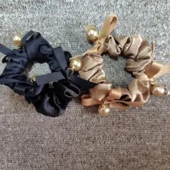パール付きリボンヘアゴムセット 黒・ベージュ