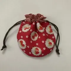 【いちご　レッド】ミニ丸巾着ポーチ　ハンドメイド