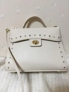 2.9万❤️未使用❤️完売　DIANA ダイアナ レザー 2way ハンドバッグ ダイアナ 2wayハンドバッグ ショルダーバッグ 斜め掛け レディース