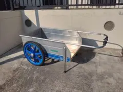 Item thumbnail for item 45c133a9-4060-4627-bf71-34308889cf39