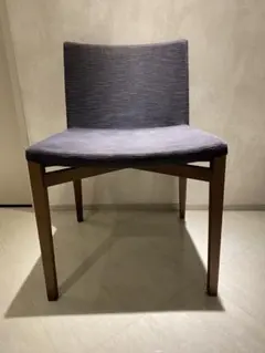 カッシーナイクスシー　チェアのサムネイル