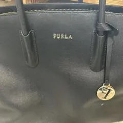 FURLA 黒 レザー ハート型リュック - メルカリ