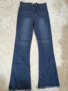 ハイウエストフリンジブーツカットデニム