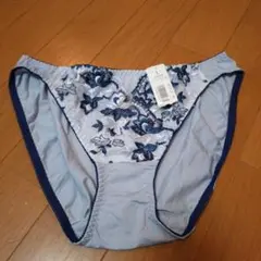 Item thumbnail for item dc1dc4f9-5531-4a0e-8e64-989f742225f6