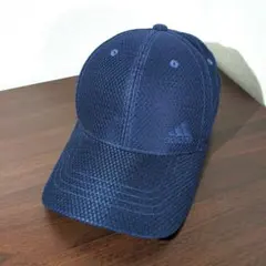 adidas メッシュキャップ　57〜60cm