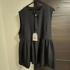 しまむら　田中里奈　mysa closet ペプラムジレLLサイズ　濃紺　新品