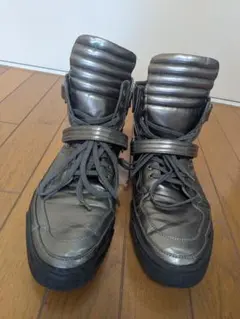 【alfredoBANNISTER】メタリックグレースニーカー【24日限定値下】