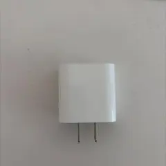 Apple USB-C電源アダプタ 20W