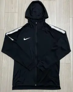 ナイキ SQUAD フーディー ジャケット