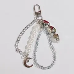 ガラスビーズのシルバー　バッグチャーム　キーホルダー　スクールチャーム