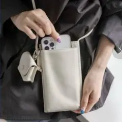 mystic 携帯ウォレットバッグ　スマホショルダーバッグ　アイボリーのサムネイル