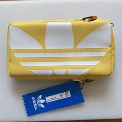 adidas アディダス　携帯ポーチ　ショルダー　スマホ
