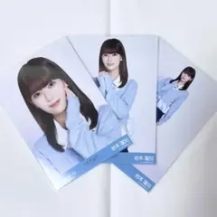 岩本蓮加 襟付きコーデ