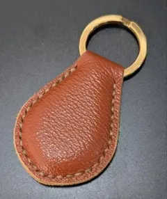 本革 レザー　キーホルダー ハンドメイド　キャメル　A012