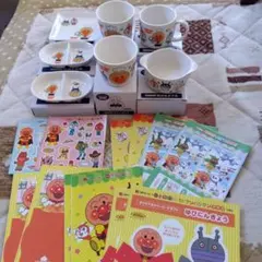 アンパンマン　ガスト　食器まとめ売り　すかいらーく