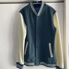 ウール スタジャン