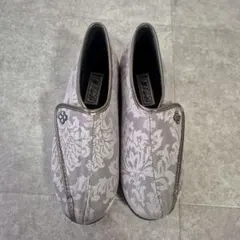 Item thumbnail for item 6287630e-7100-46db-85e7-438f55ee6a66